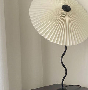 Pleated Wave Lamp