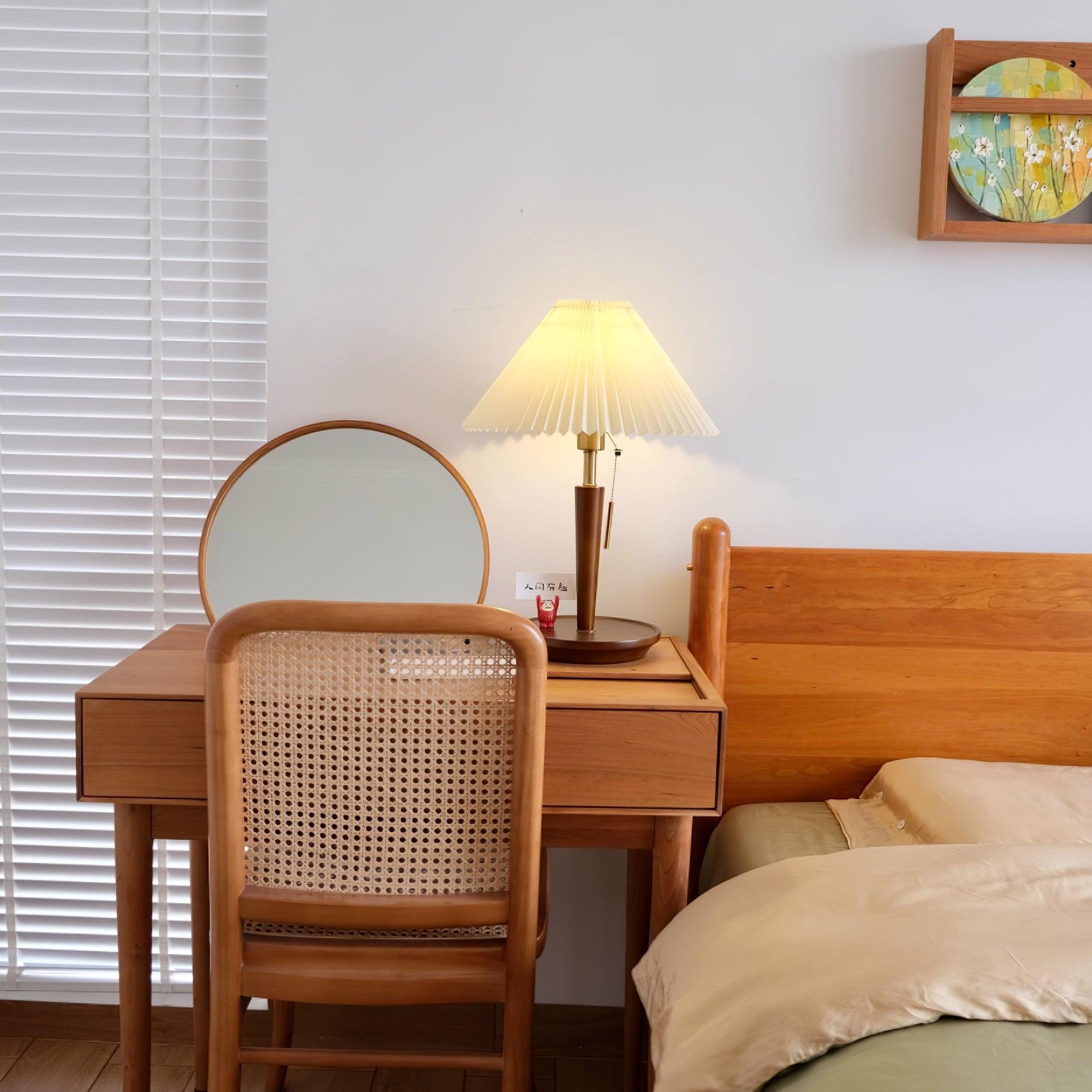 Pleated Fold Table Lamp