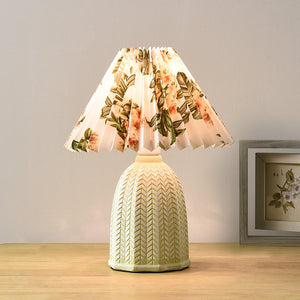 Pleated Ceramic Lamp