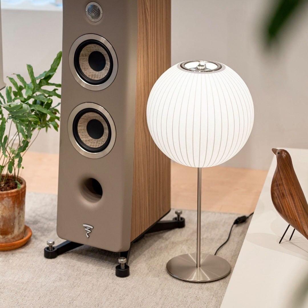 Fluted Halo Lamp